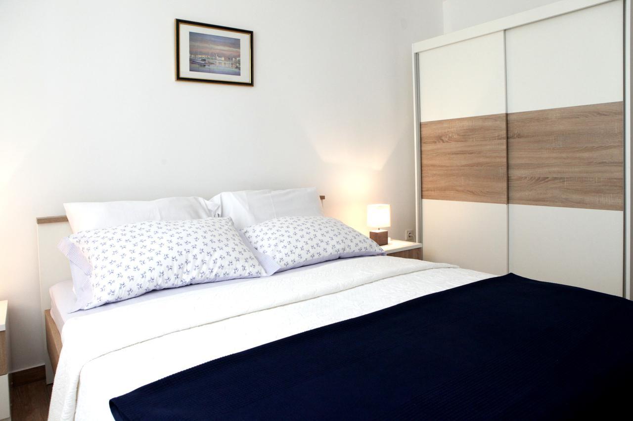 Apartments Marina-Mare Porec Room photo
